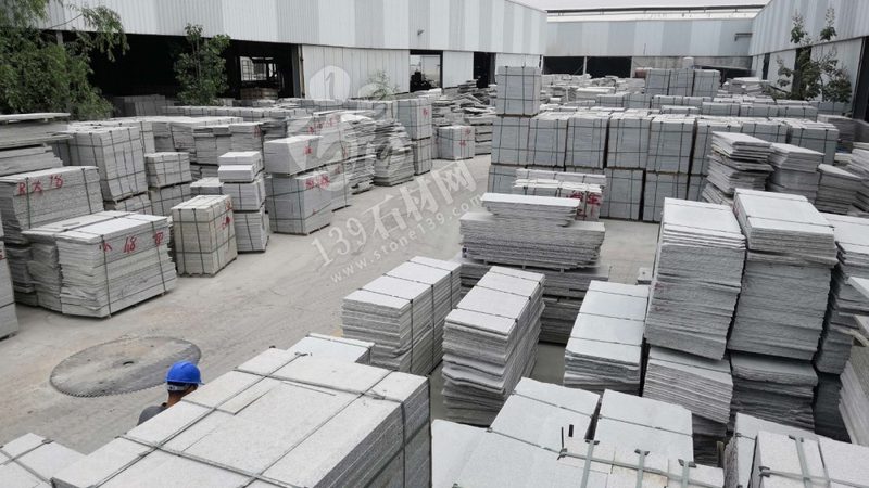 蘑菇石定制加工：如何选择优质生产厂家？**