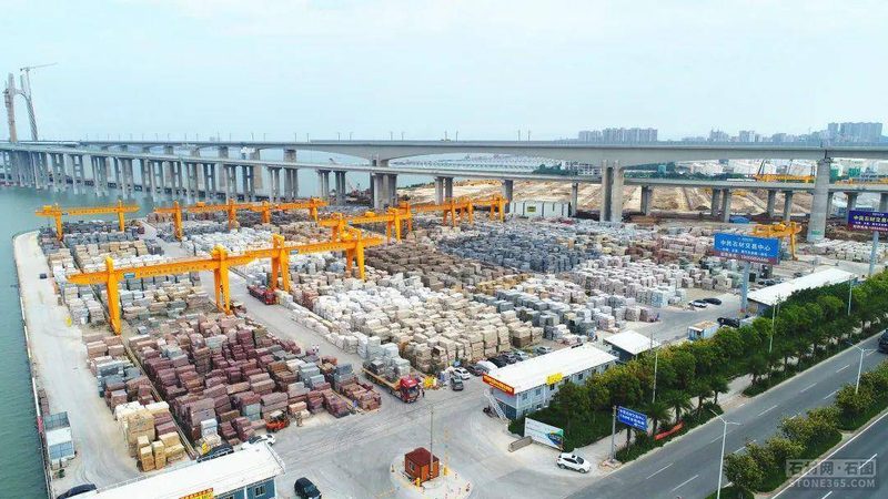 首先，要关注设备性能与质量。优质的石材翻新设备应具备以下特点：