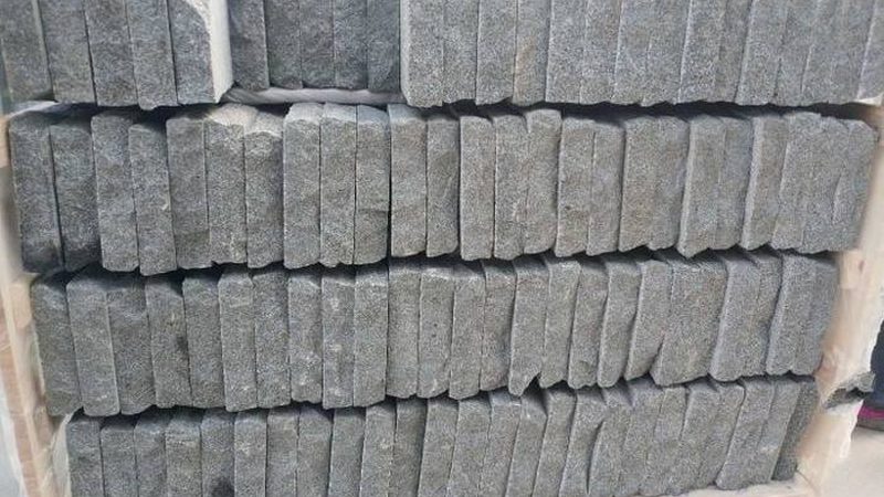 微晶石瓷砖：揭秘其优缺点与适用场景