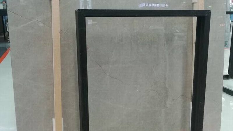 针对石英石台面的渗色问题，以下是一些有效的处理方法：
